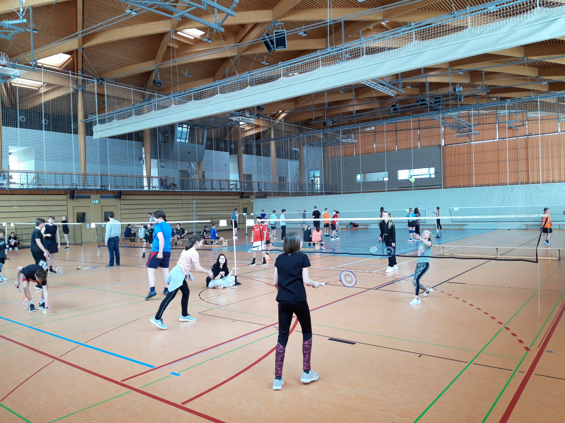 Teilnehmerrekord beim Badminton-Turnier am Gymnasium Gleichense 2023